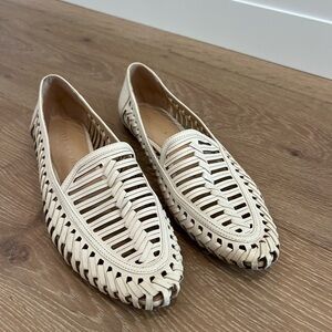 Veronica Beard cream flats